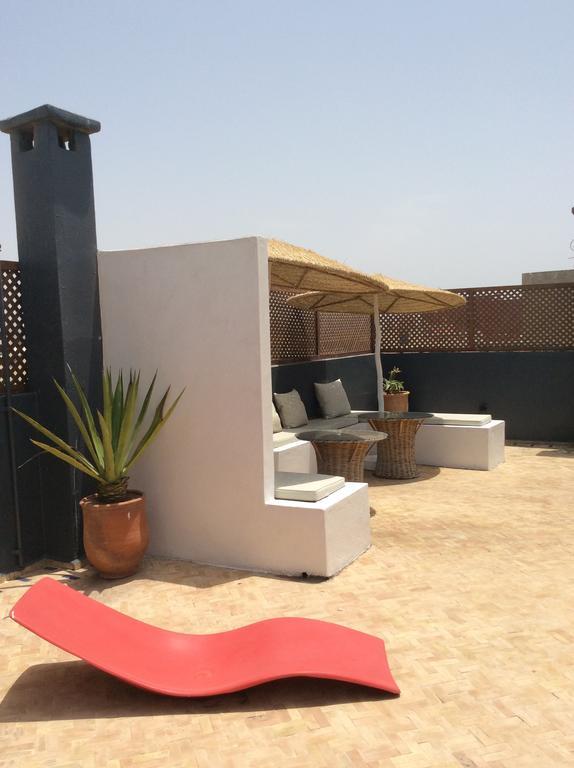 Dar Les Sirenes Otel Suvayr Dış mekan fotoğraf